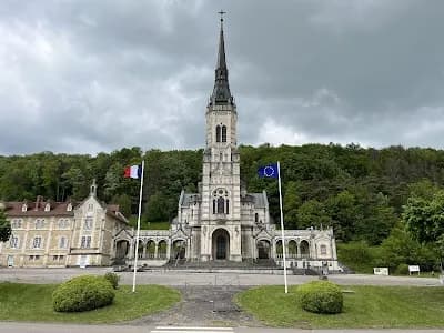Image of Basilique du Bois-Chenu Image of Basilique du Bois-Chenu
