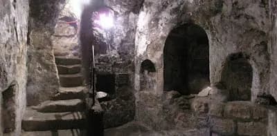 Image of Tomb of Lazarus Image of Tomb of Lazarus